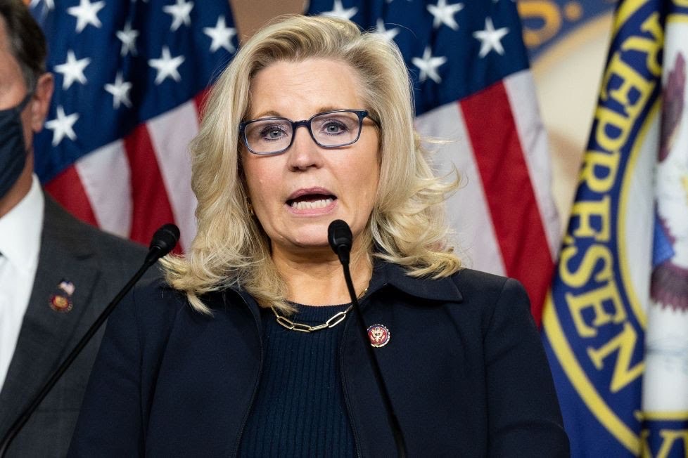 43 Alumni for America Stands with Rep. Liz Cheney